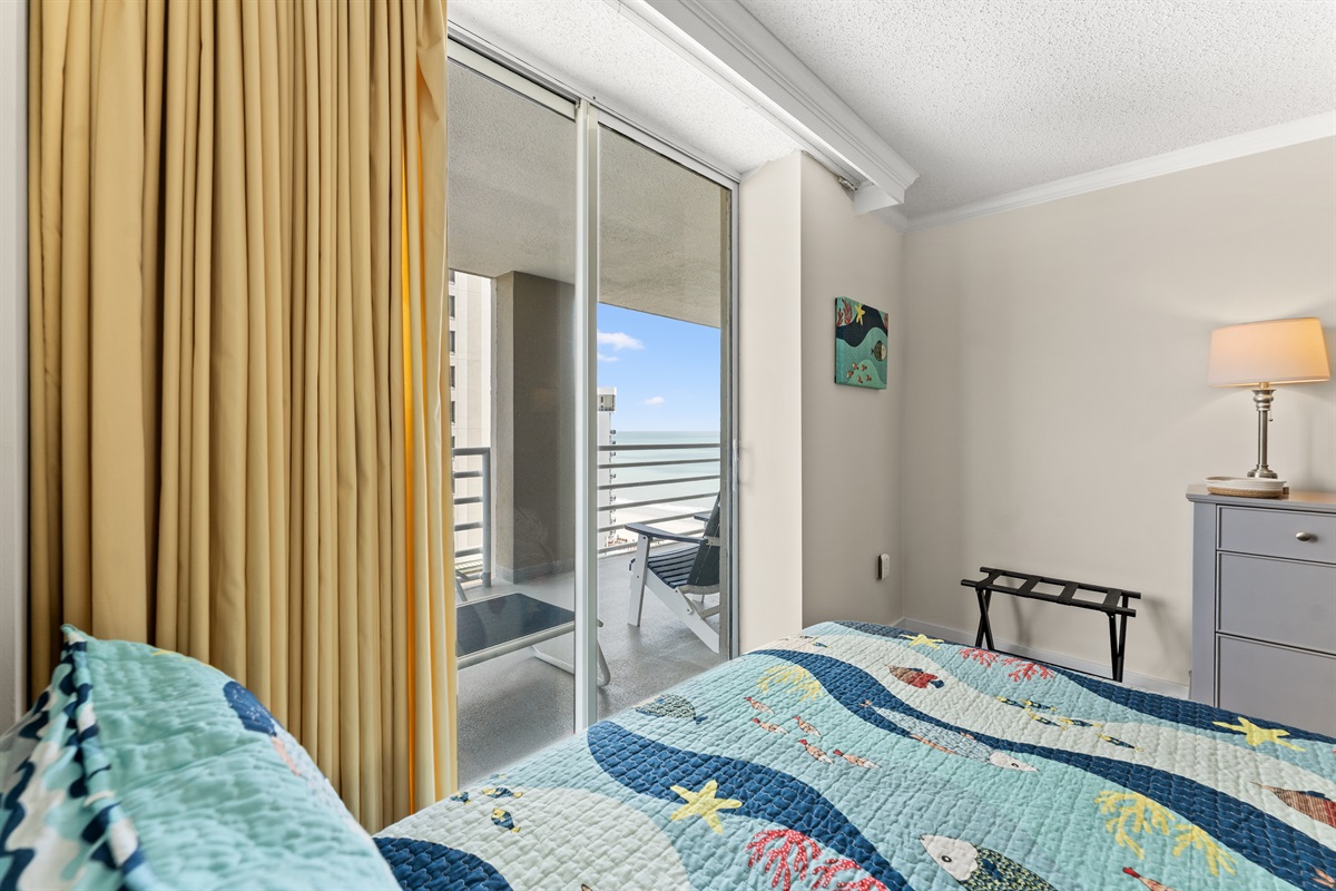 Lovely 3rd Bedroom with 2 double beds and balcony access
