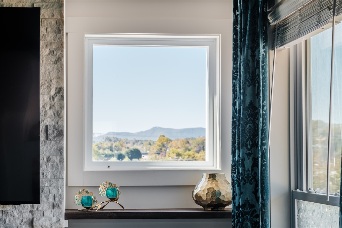 From your private retreat, enjoy amazing mountain views that make Bliss Escape truly live up to its name.