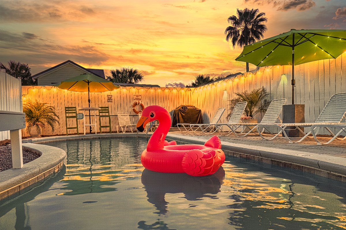 A refreshing dip in the pool is a great way to finish off a day at the beach. It can be heated up to 88-degrees!