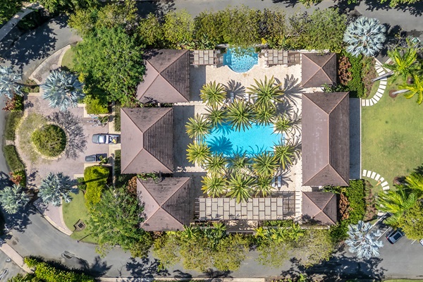 Verandas Pool View