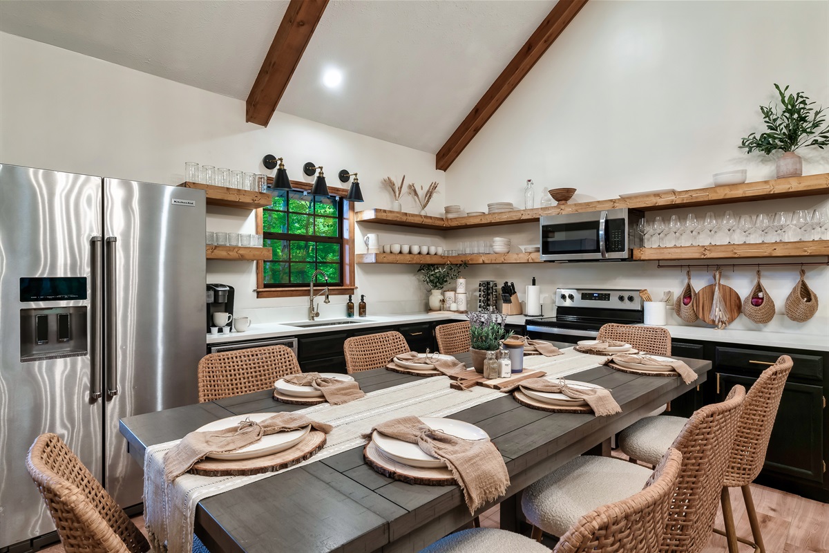 Fully equipped kitchen