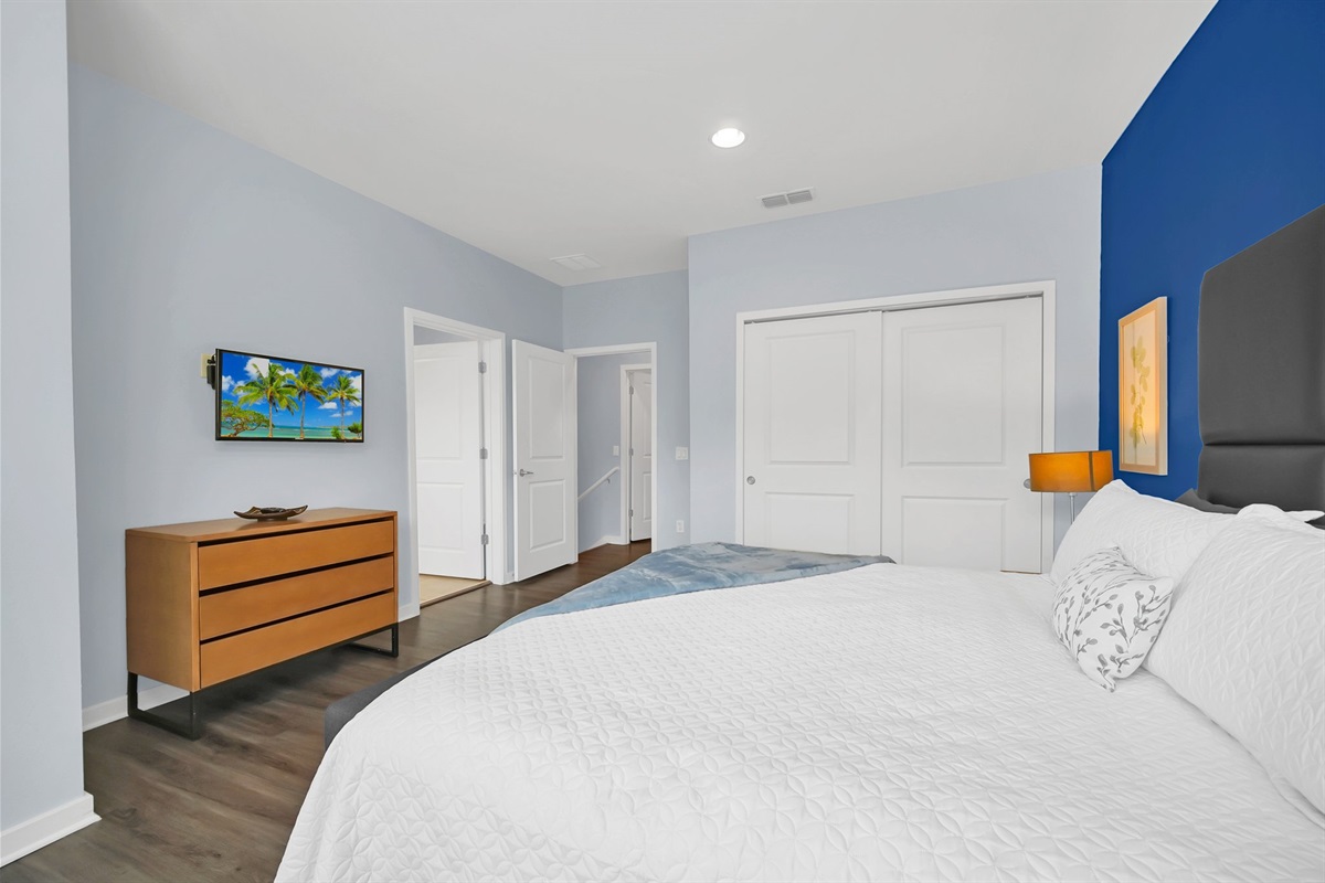 Spacious master bedroom