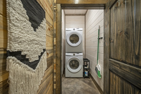 Washer & Dryer