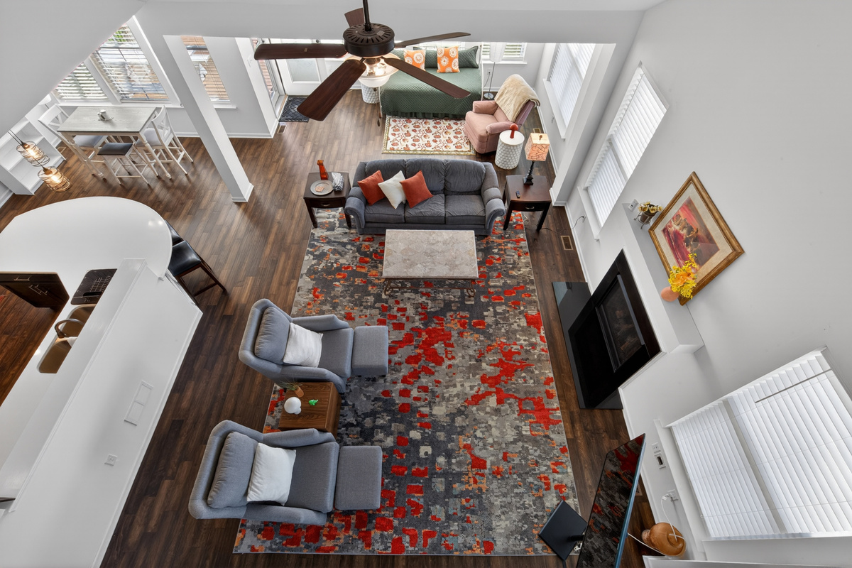 Open-concept gathering space designed for downtime and informal team debriefs.