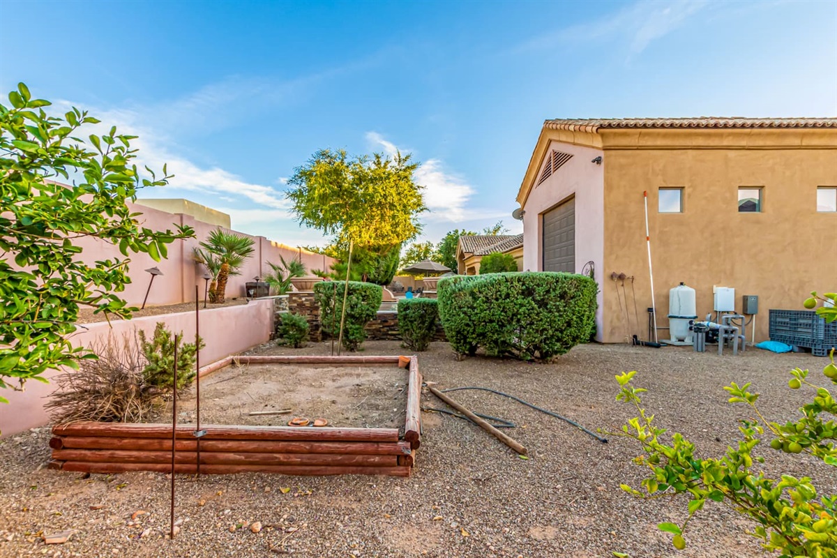 Luxurious 5 Bed; Desert Oasis w/ Pool! — Desert Paradise Retreat | Luxe 5BR w/ Pool in Mesa, Mesa, Arizona — photo 59