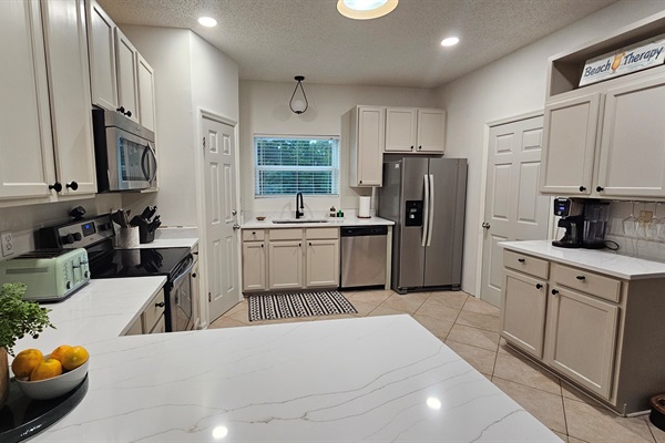 Spacious Kitchen to whip up a delicious meal.