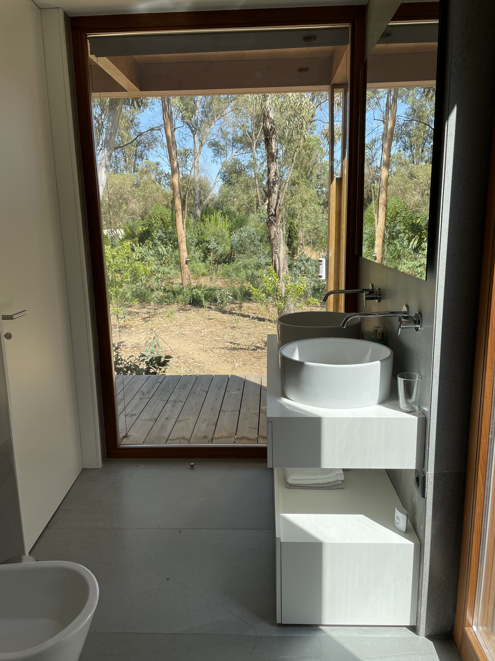 Ensuite