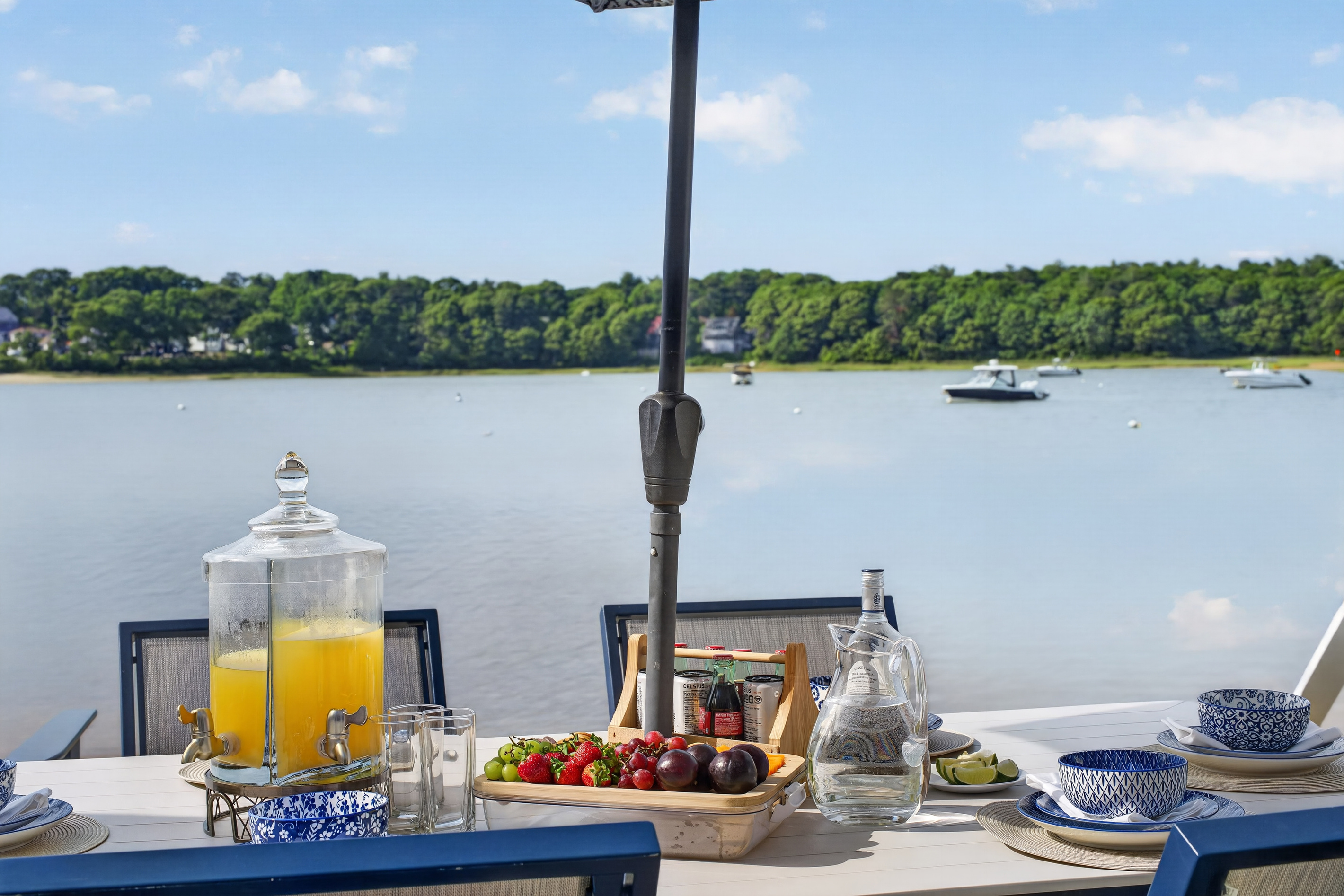 Start your day with breakfast on the patio while soaking in panoramic views of the bay.
