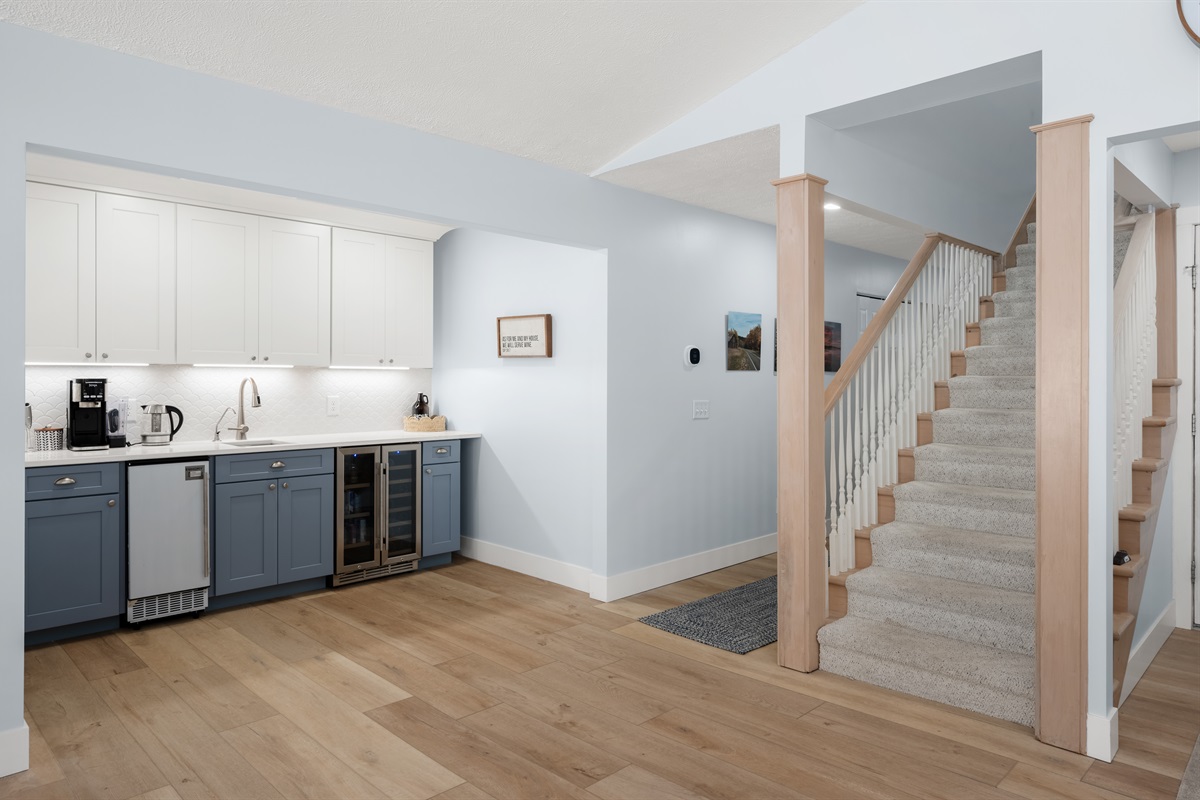 Coffee and bar area near kitchen