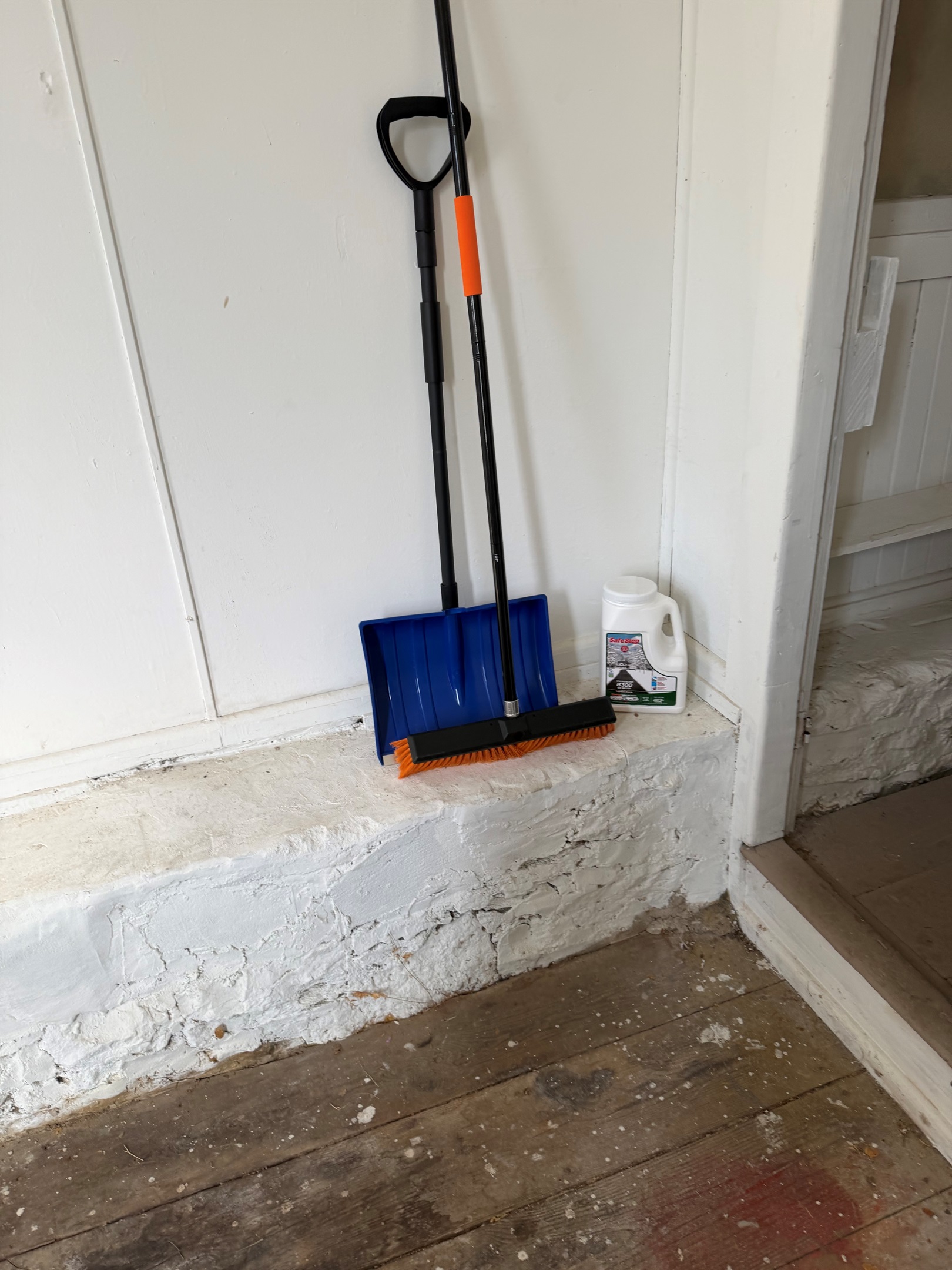 Garage Broom/Snow Shovel/Rock Salt