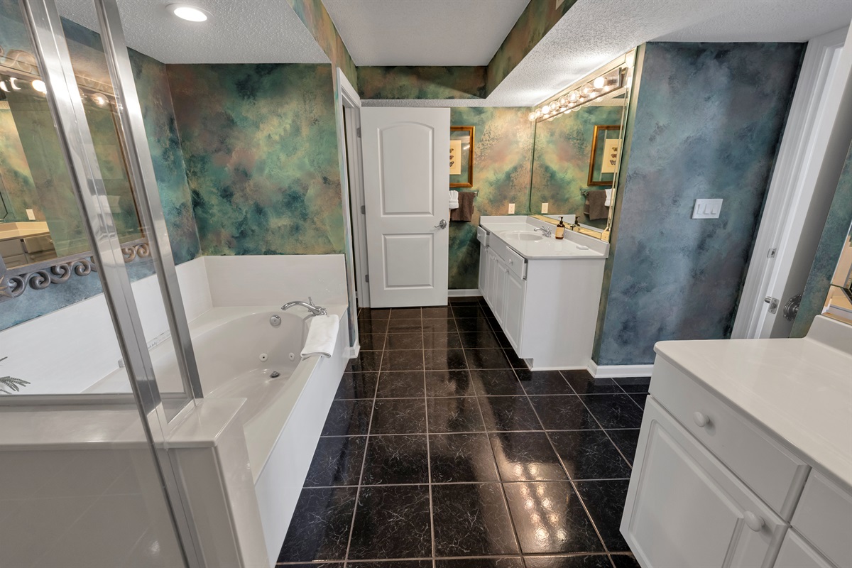 Amazing Private Bathroom