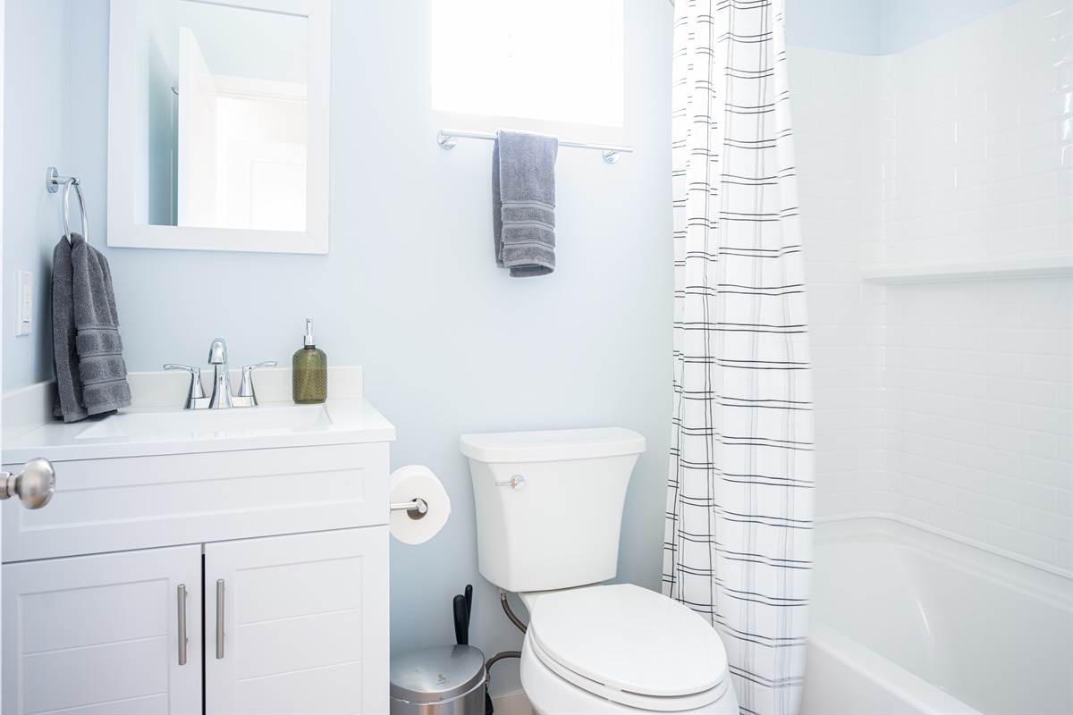 Additional shower tub combo