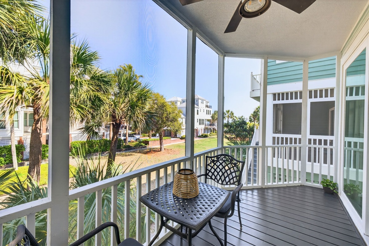 Deck Seating| 23 Grand Pavillion | Wild Dunes | Isle of Palms, SC | IOP Escapes