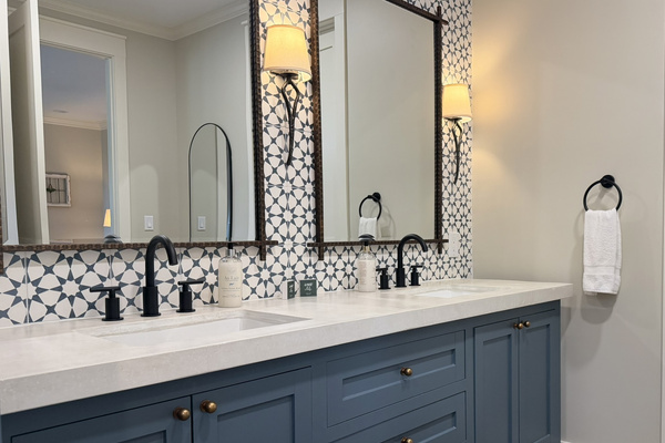 Luxurious Double Vanities