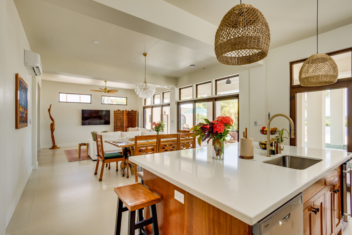 Kitchen/Dining/Living