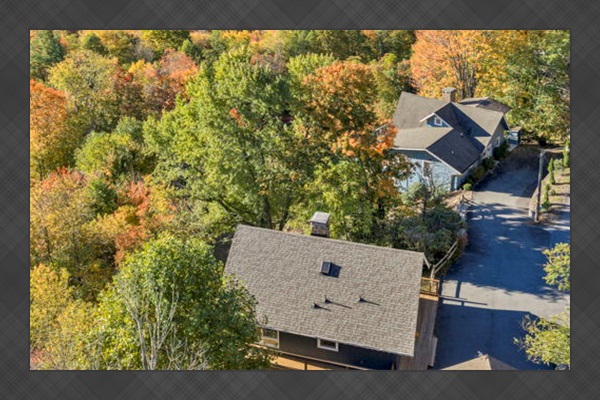 Fall @ WishYouWereHere7Devils is what Leaf Peeping dreams are made of! These October 2025 photos & videos were incredible!