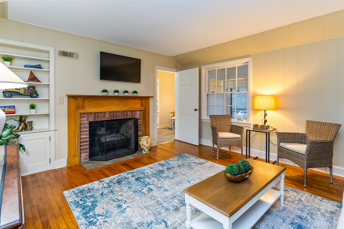 Living room second house fireplace is not for guests use