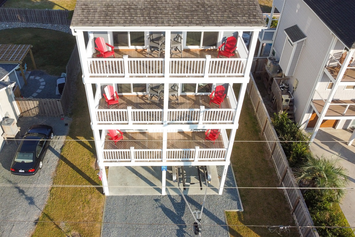 Prominent, multi-level deck structure.