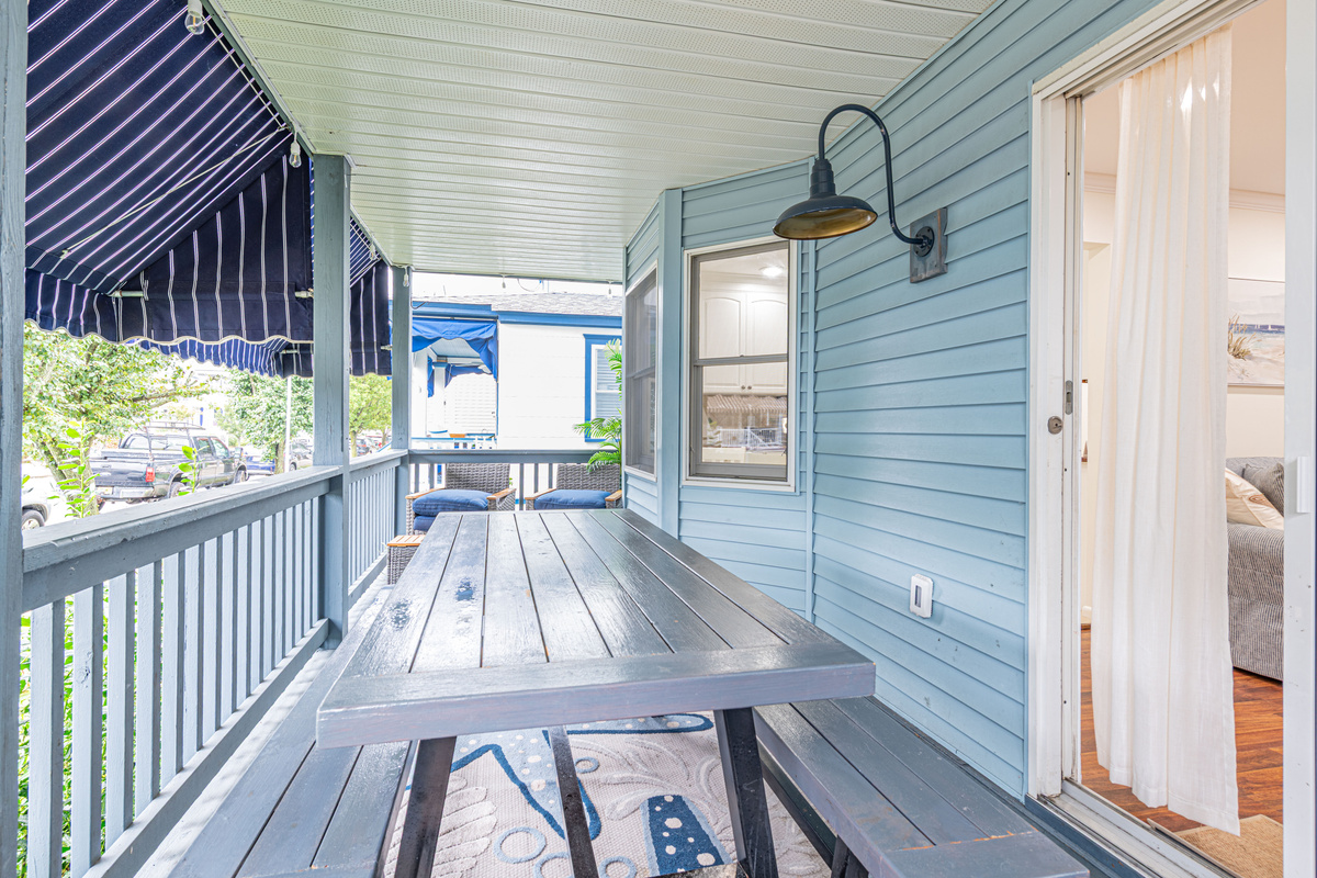 covered_porch_picnic_table