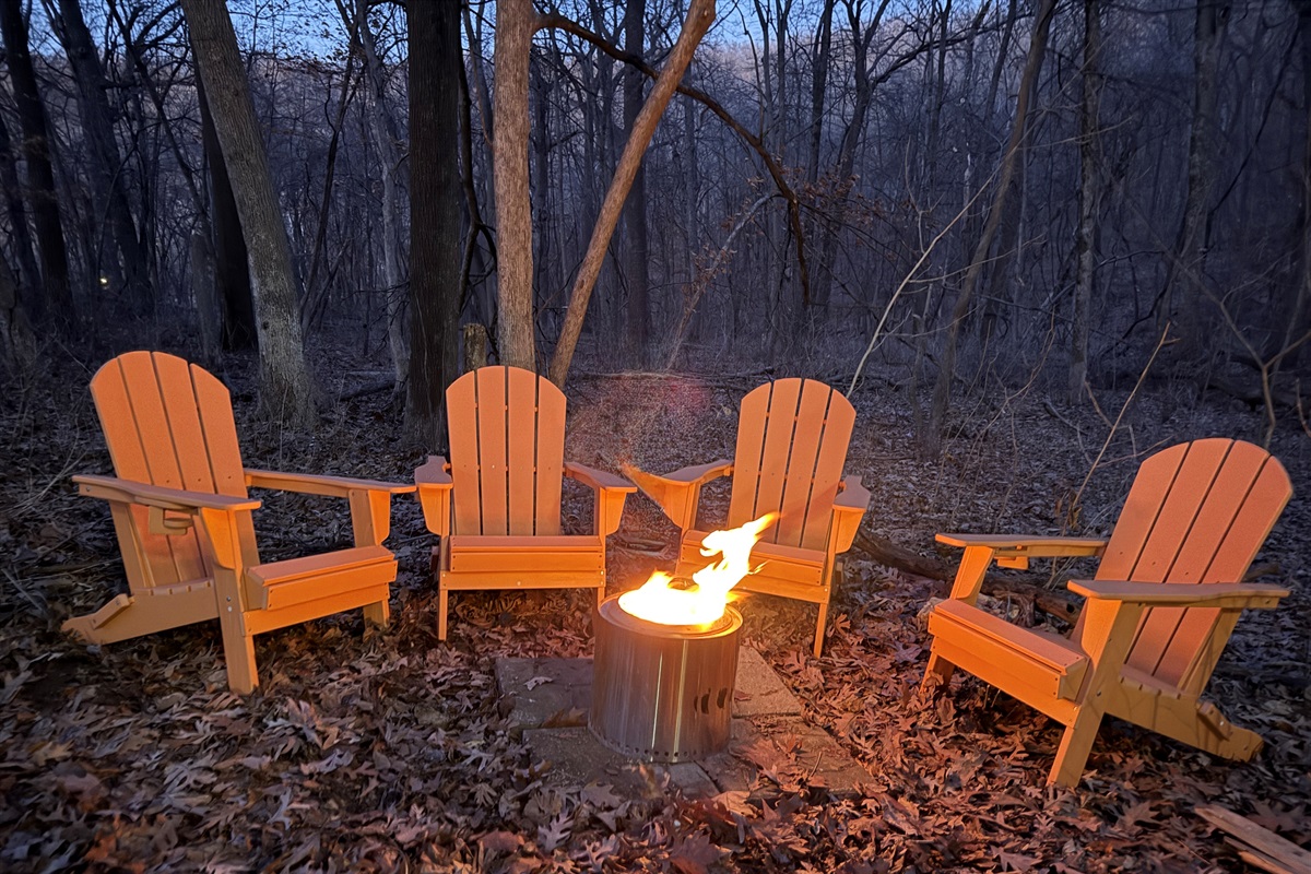 Build a nice campfire in the Solo Stove Bonfire