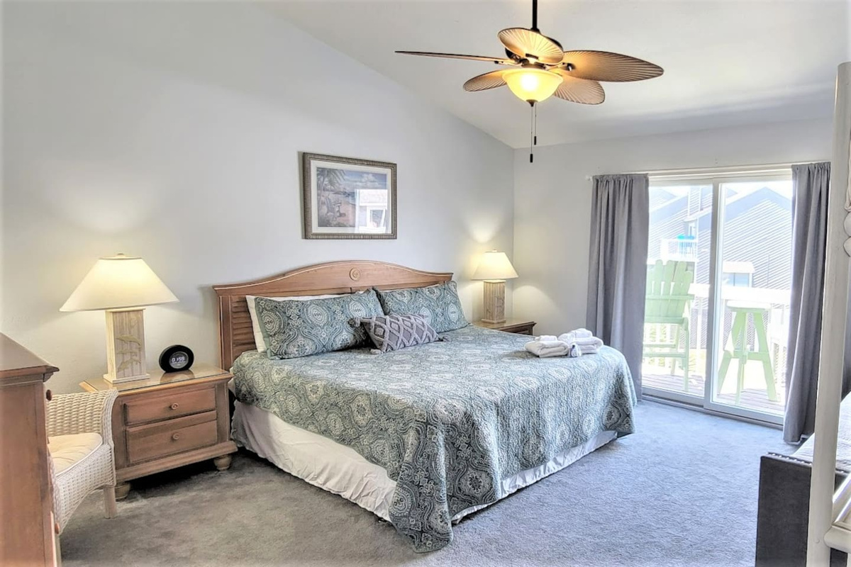 Wake up, slide the door open, and let the Gulf fill your view &mdash; this is what you booked the king suite for.