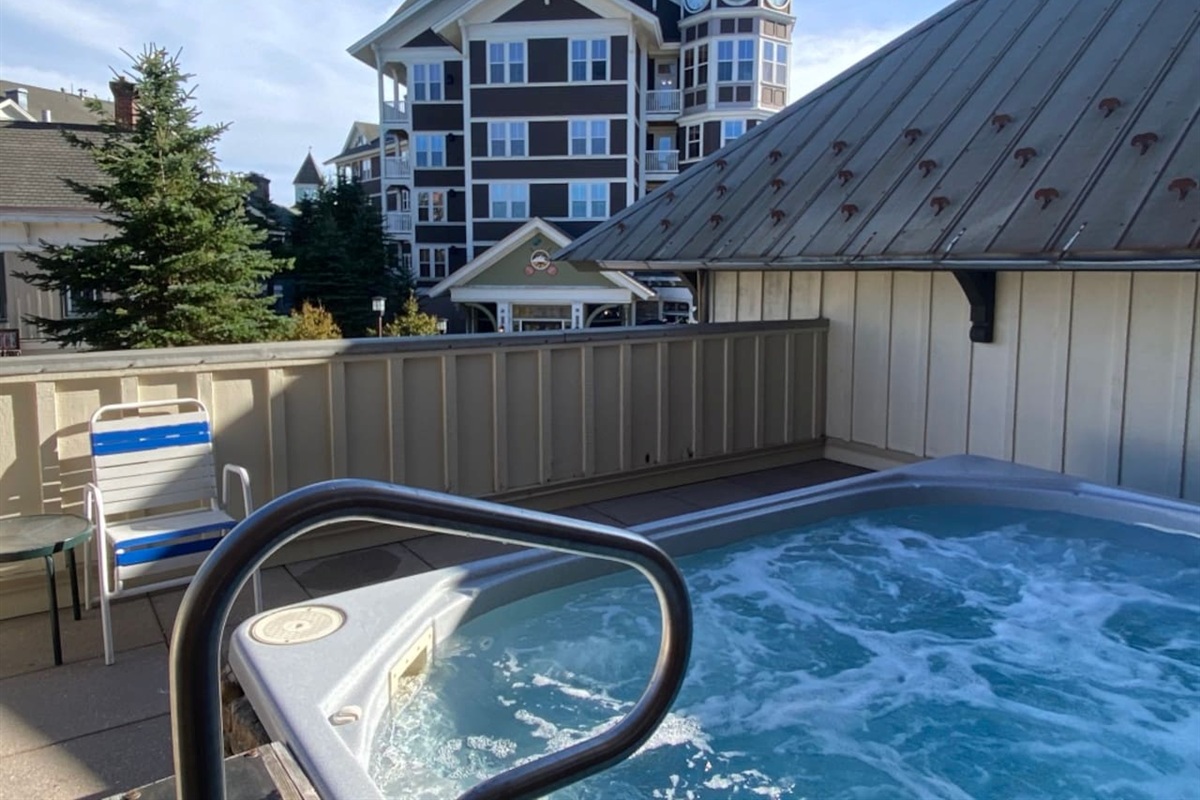Highland House hot tub one floor up