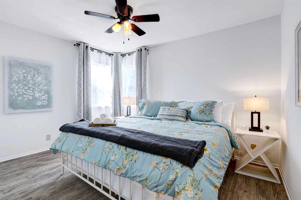 Guest Bedroom #2 with Queen Bed