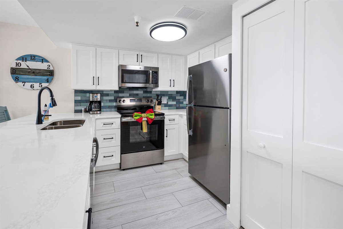 Stunning Modern Updated Kitchen