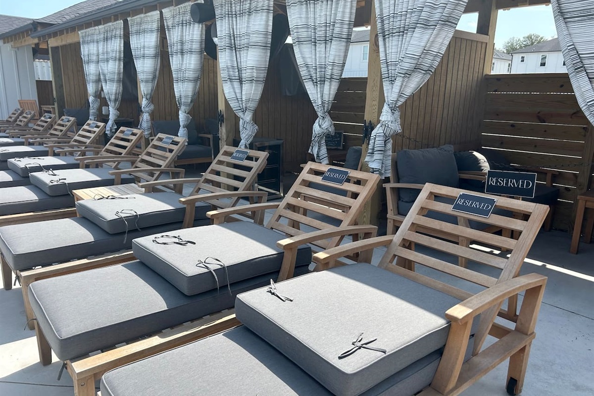 Lounge around the pool!