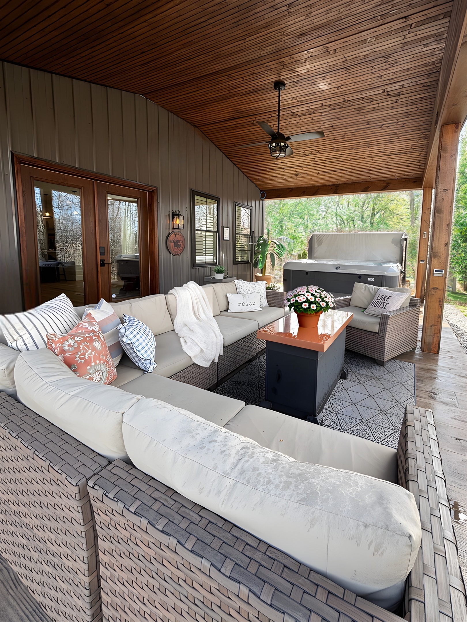 Relax and unwind in our stylish outdoor living space, complete with cozy seating and a hot tub! Enjoy serene moments surrounded by nature, perfect for stargazing or sipping your morning coffee. Your getaway awaits!