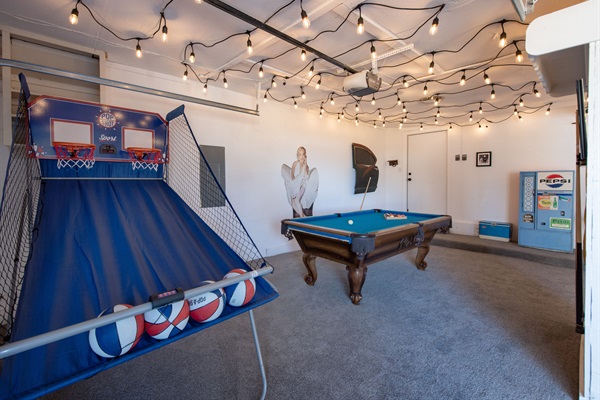Pool table and Pop A Shot basketball game (guaranteed to have high score competitions if you stay).