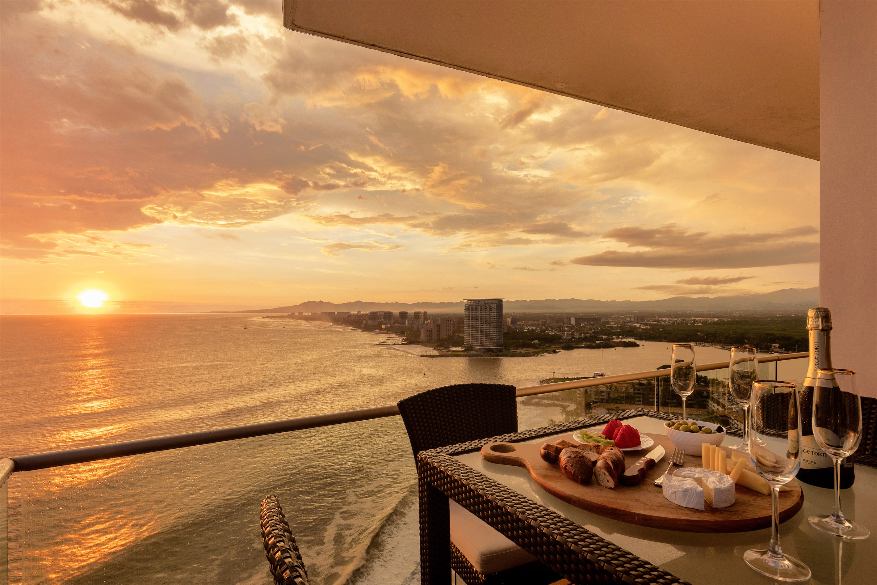 Sunset Views with your meal!
