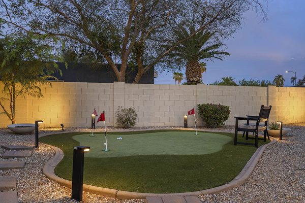 Private putting green for fun and practice