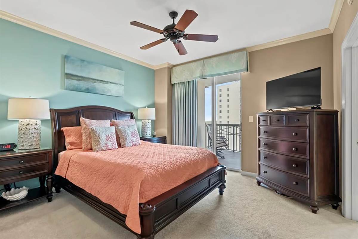 Queen in 3rd Bedroom