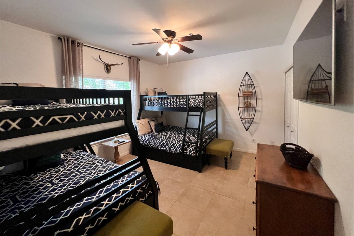 Guest Bedroom with 2 Sets of Twin over Double Bunk Beds