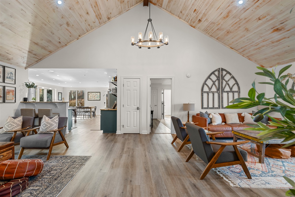 Welcome to Lyric at Leiper's Fork!