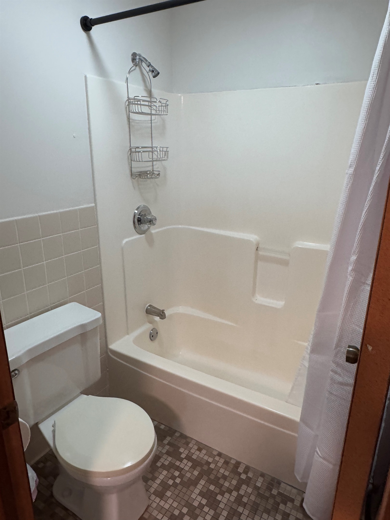 Upper Bathroom 2