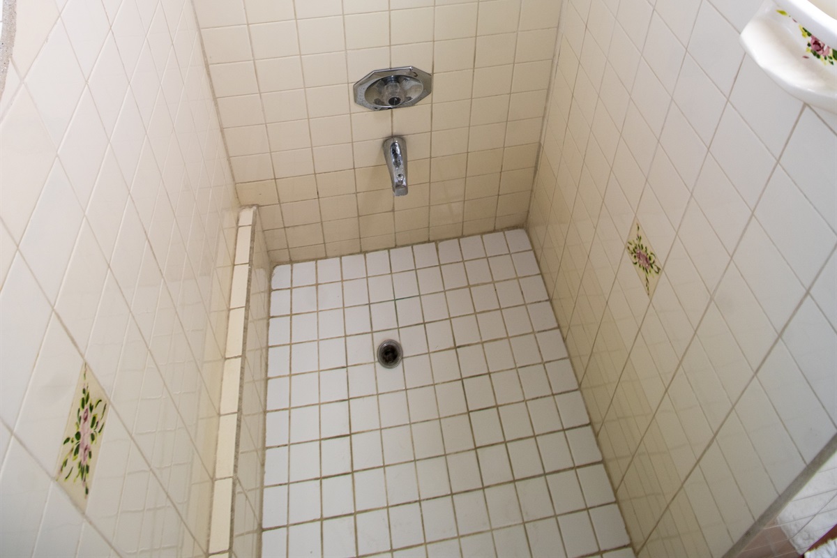 2nd Bedroom Bathroom