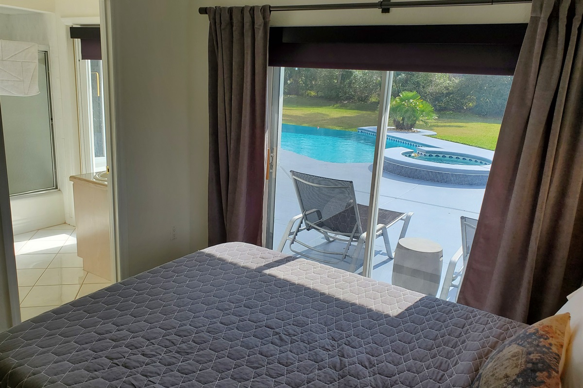 3rd bedroom with private bath and lanai access