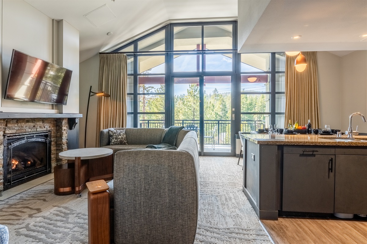Suite Stay Penthouse sits at the top of the Monache, where warm light, expansive windows, and mountain views create a calm, elevated retreat above the Village.