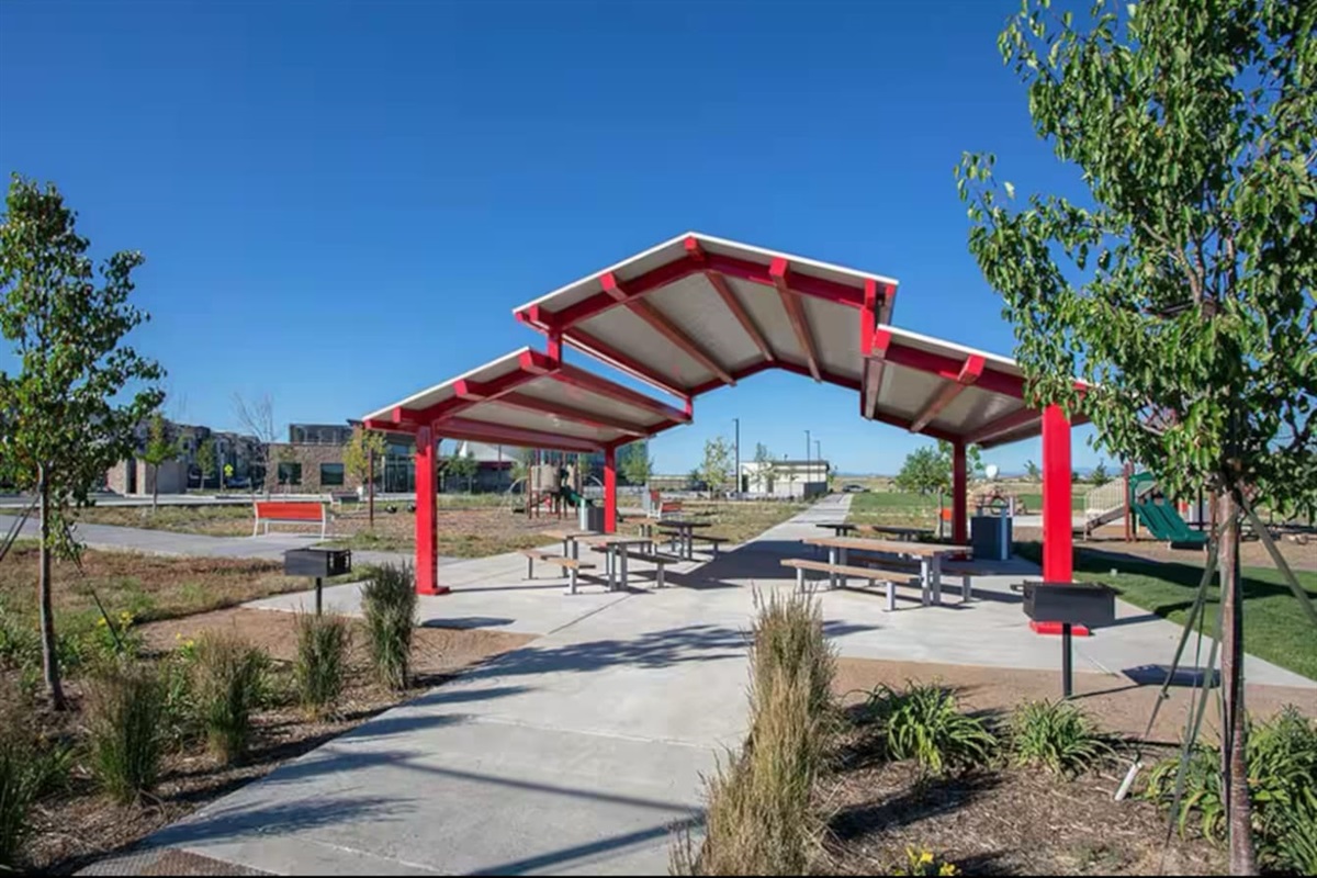 Just a minute away, our community has a spacious awning, surrounded by a lush grassy area, with plenty of seating for your outdoor gatherings. 