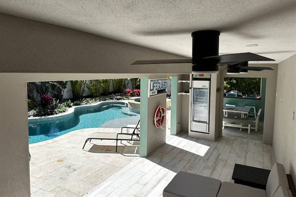 New outdoor Fridge in Lanai's