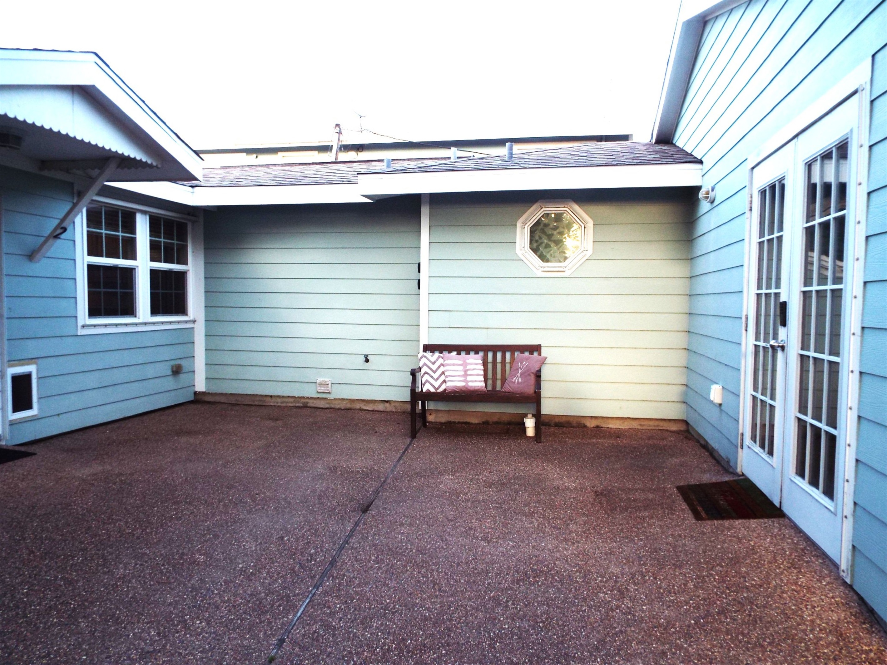Courtyard for grilling