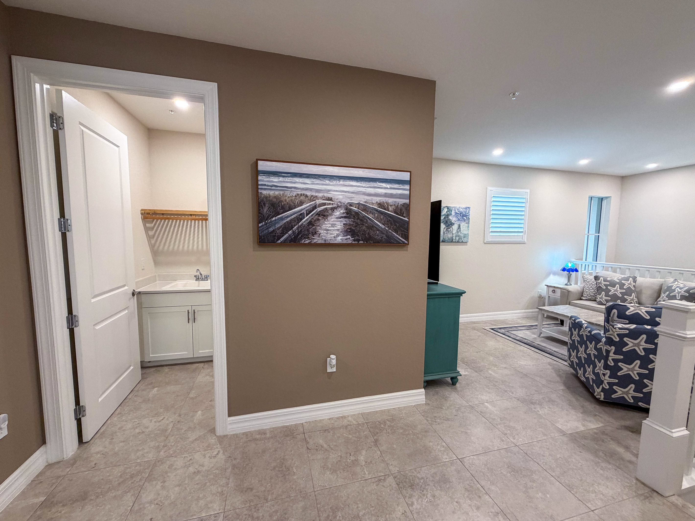 Loft / Laundry