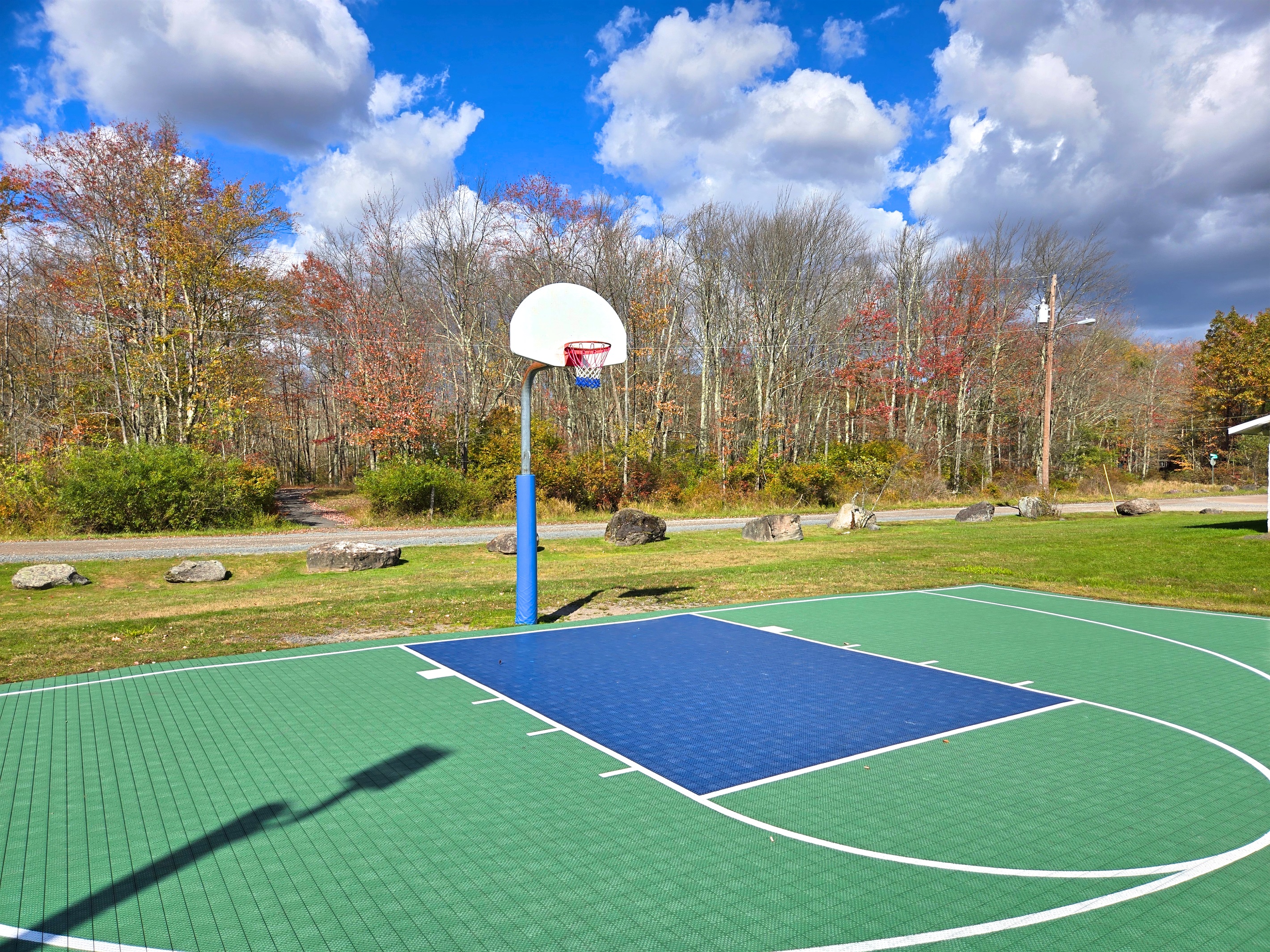 Basketball Court - Community amenity - Serhii Chalet