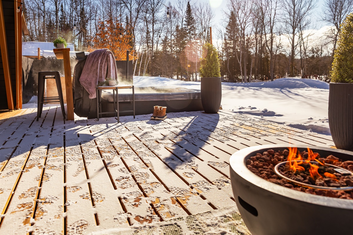 Hot tub dreams happen here!