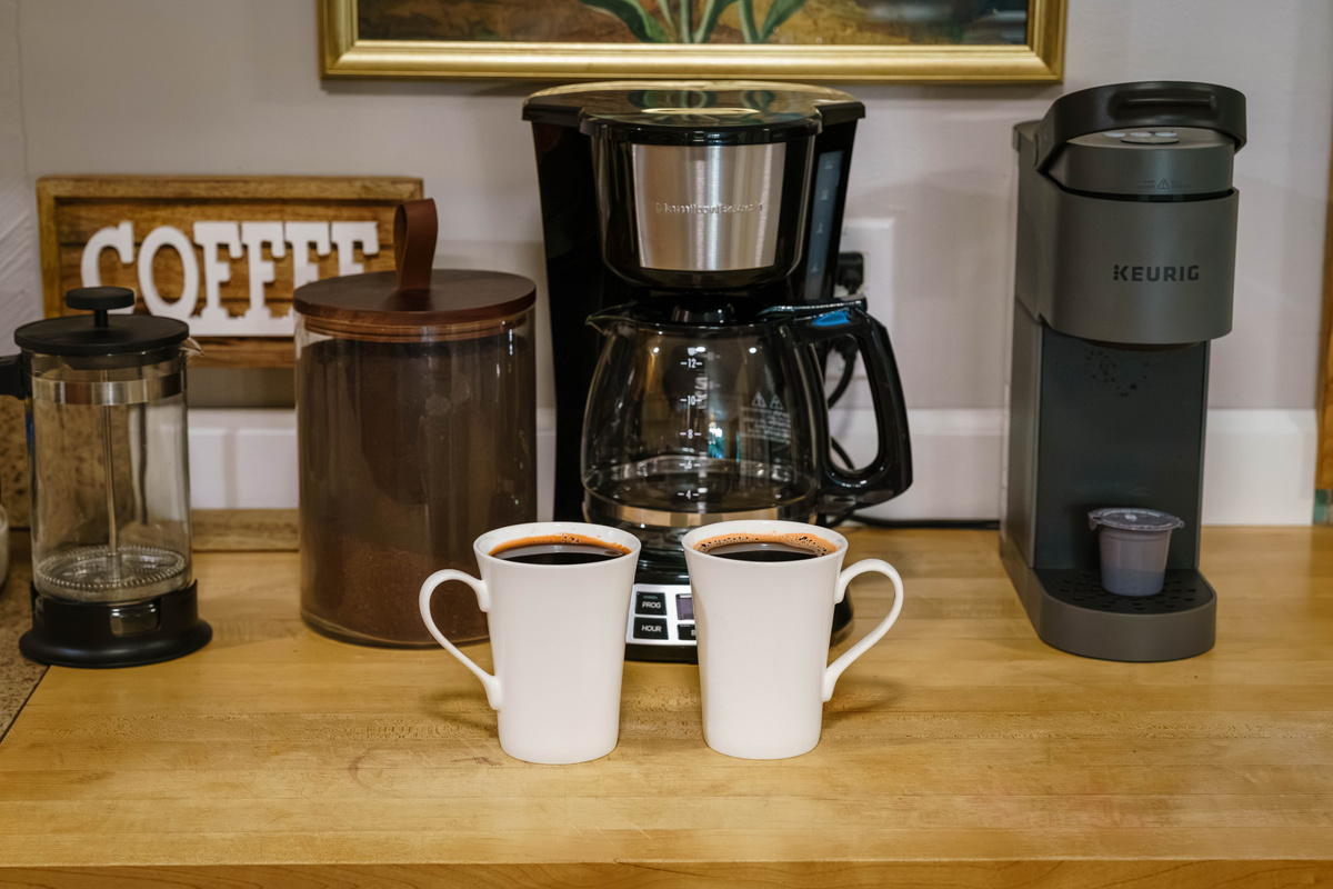 We couldn't forget our coffee or tea drinkers! Make coffee for one or 12 with the dual coffee maker. A french press is also available plus plenty of sweeteners and tea. 