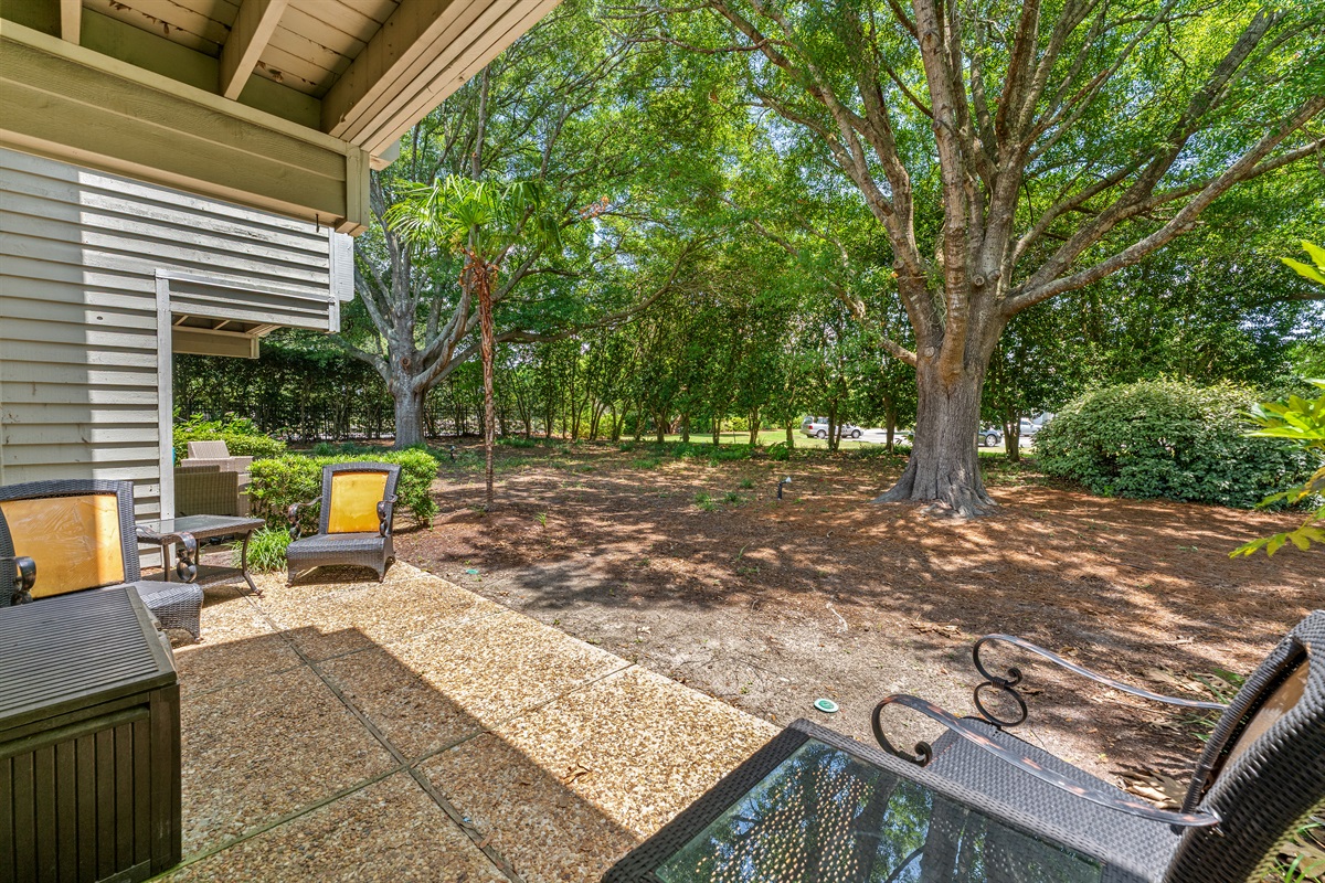 Lovely outdoor patio, just sit back and relax