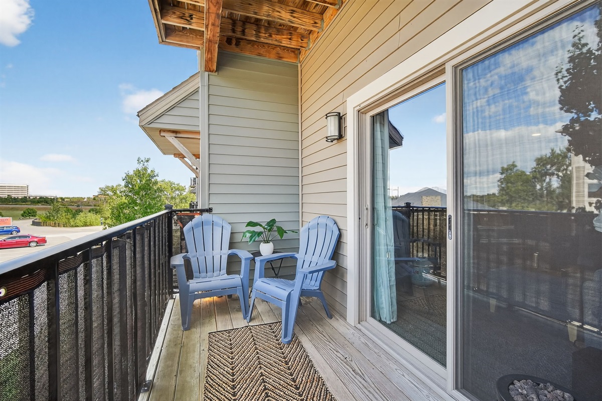 You'll love all the space on the balcony that overlooks the pool area in the distance and is perfect for watching sunsets with your morning coffee or a glass of wine during sunset.