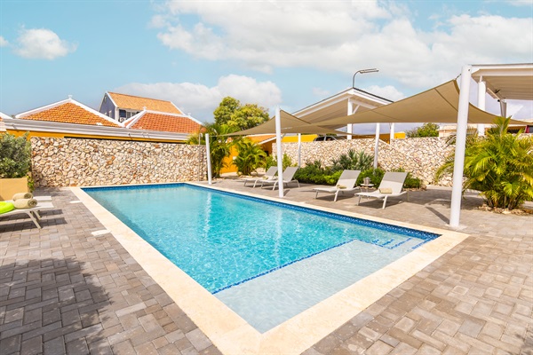 Villa Grandi Estate - Pool & garden